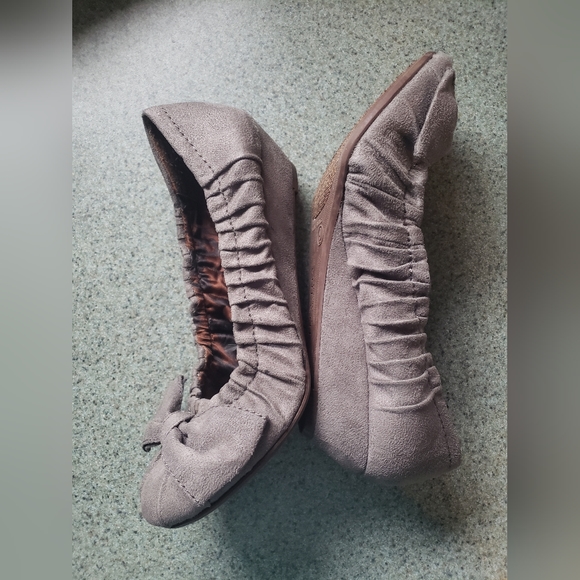 Live Life by Sanctuary Gray Sueded Fabric Wedge Heel Shoes- Sz 9 - Picture 6 of 15